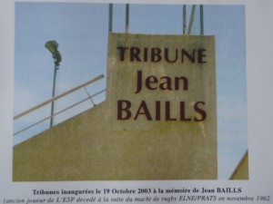 tribune jean Baills 